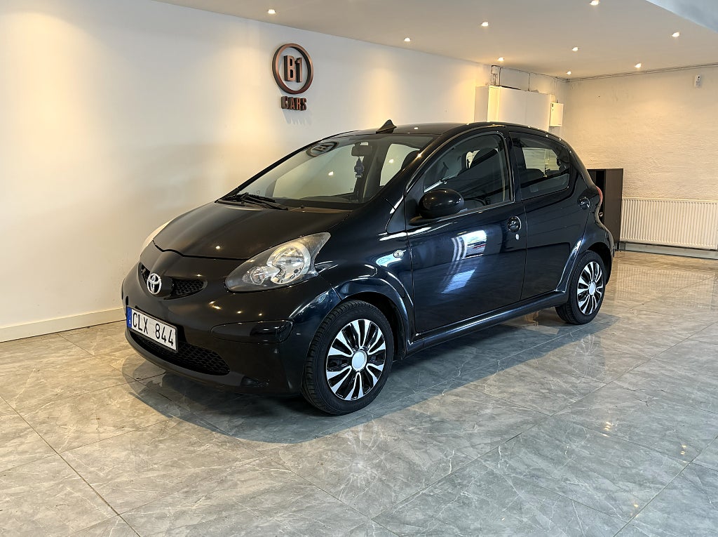 Toyota Aygo 5-dörrar 1.0 VVT-i MultiMode 68HK LÅGMIL AC
