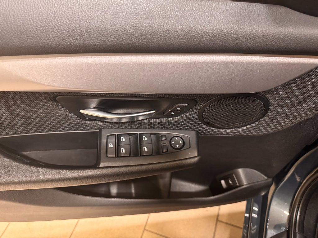 BMW 218 2015 - miniatyr 26