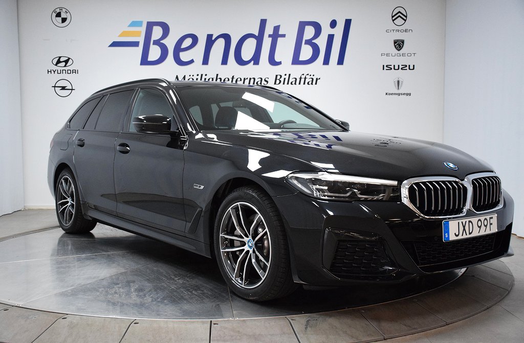 BMW 530e Touring  M Sport Laddhybrid Connected / 817 Mil