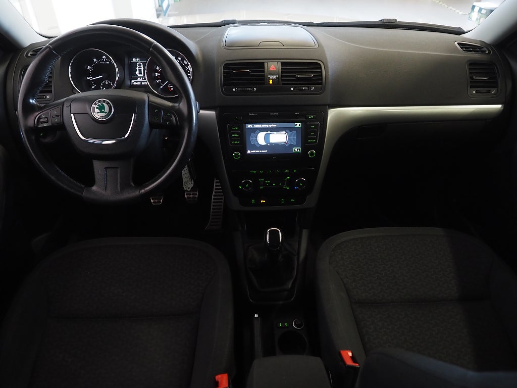 Skoda Yeti 1.2 TSI 105hk Experience | Drag | Parkeringsensorer | 2012