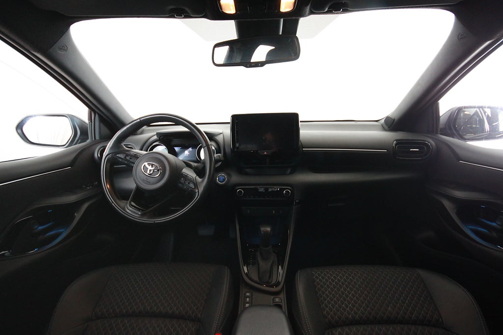 Toyota Yaris 2022 - miniatyr 5