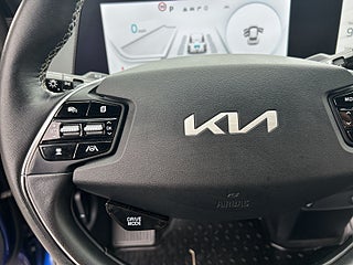 Kia EV6 77.4 kWh AWD GT-Line S&V-däck/Kamera/MOMS/Drag/El stol – bild 20