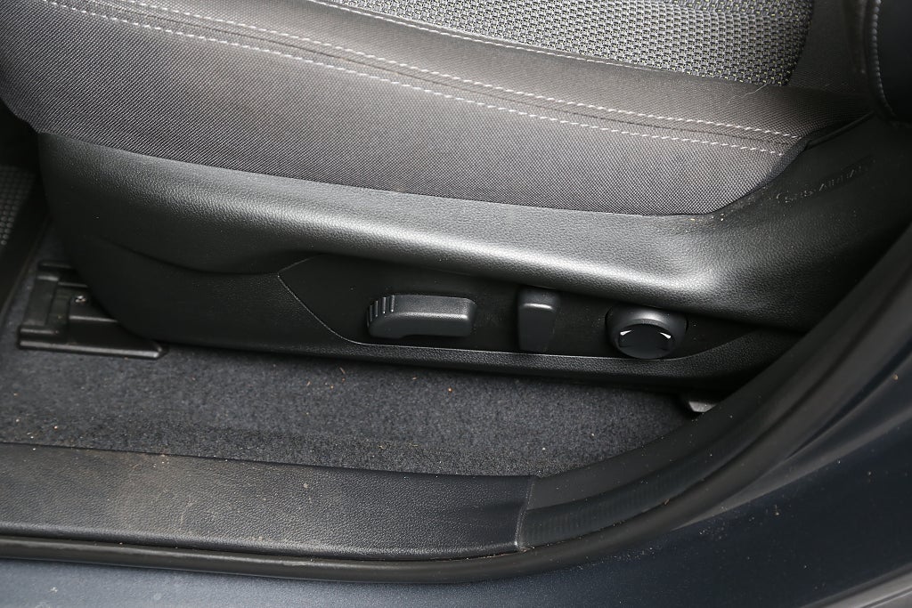 Subaru Crosstrek 2,0i e-Boxer Limited Xfuel E85 AWD Motorvärmare Drag 2025