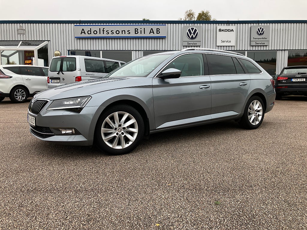 Skoda Superb Combi 1,5 TSI 150 DSG (Drag/Läder/Värmare