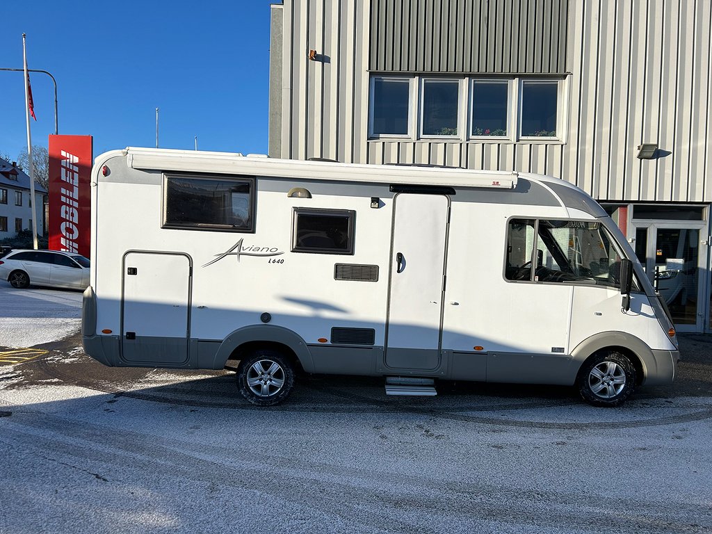 Bürstner I 640 AVIANO VINTER PKT, GOLVVÄRME,SOLCELL