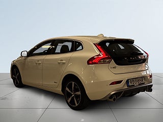 Volvo V40 D3 R-Design Aut Dvärmare B-kamera Farthållare S&V-däck