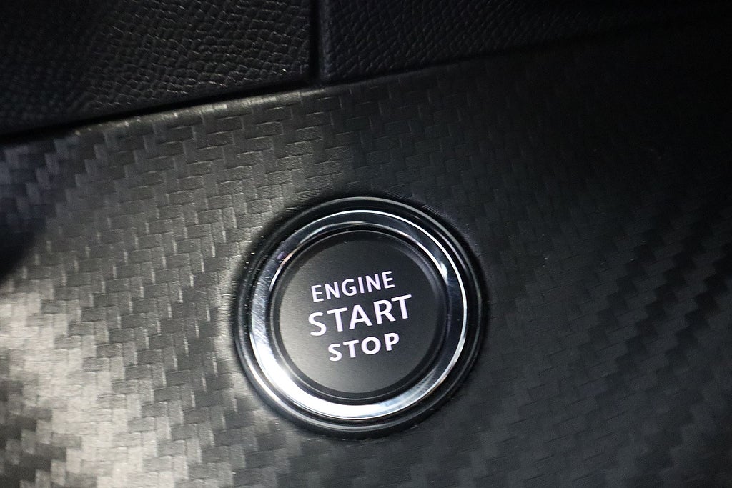 Bild på Peugeot 2008 GT 1.2 PT 130hk Aut - B-KAMERA, CARPLAY, NAVI