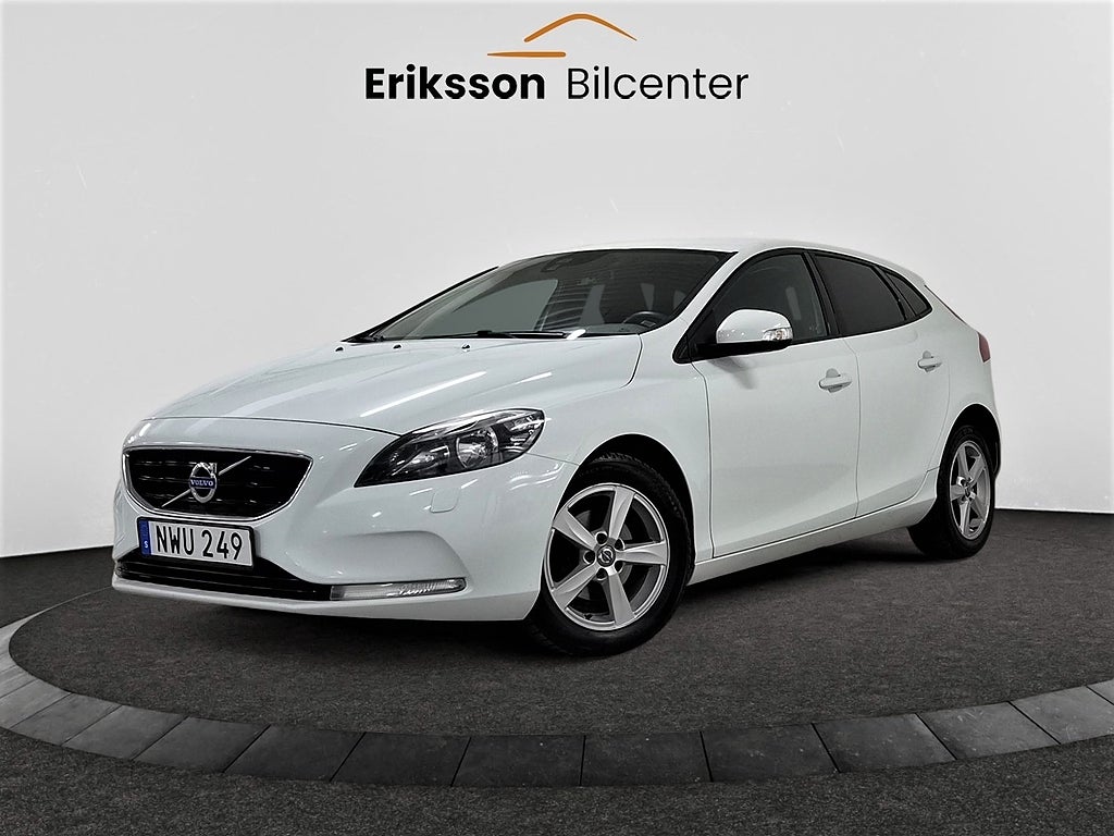 Volvo V40 D2 Kinetic 115hk Manuell 0%Ränta/Kamrem Bytt/Fullservad