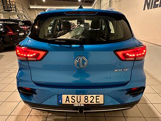 MG ZS EV Long Range Luxury 360° GPS Pano Pvärm S/V-hjul MOMS