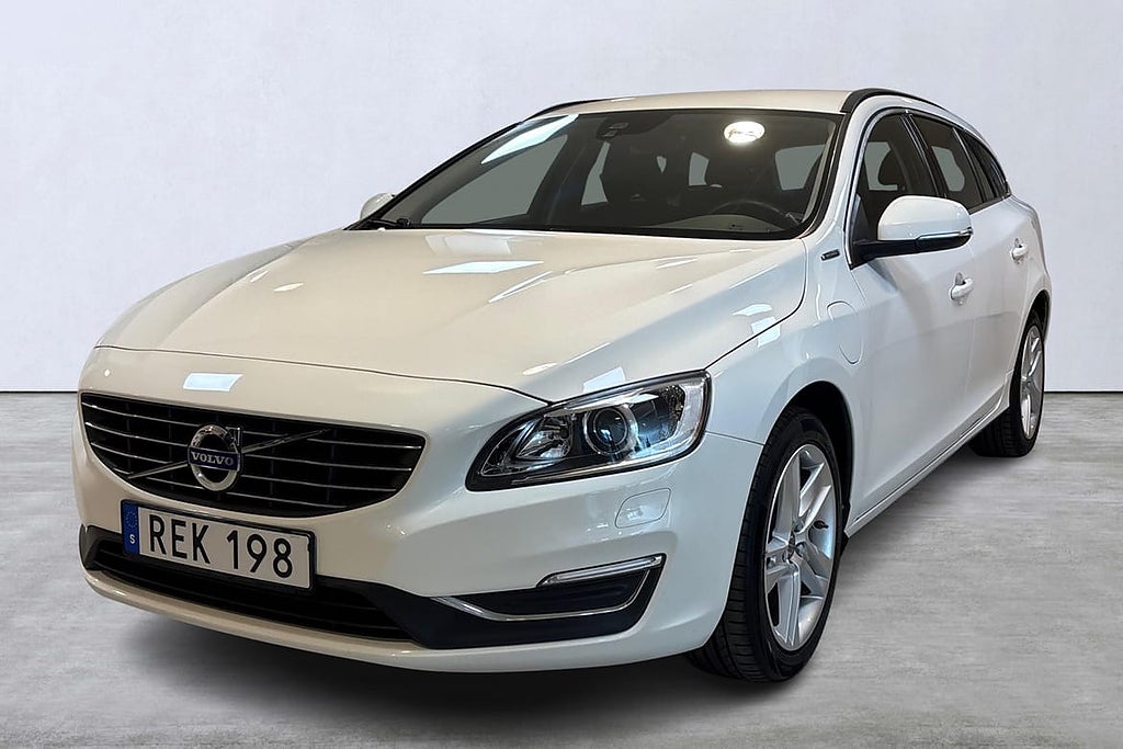 Volvo V60 D5 AWD Twin Engine Classic Momentum