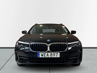 BMW 520d xDrive 190hk MOMS Dvärme HiFi Bkamera Rattvärme Navigation S&V