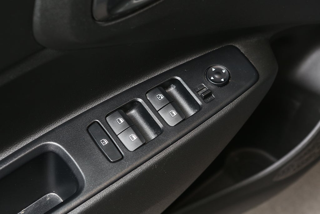 Hyundai i10 1,0 blue 67hk Advanced P-sensor Kamera CarPlay 2022