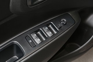 Halvkombi Hyundai i10 10 av 21