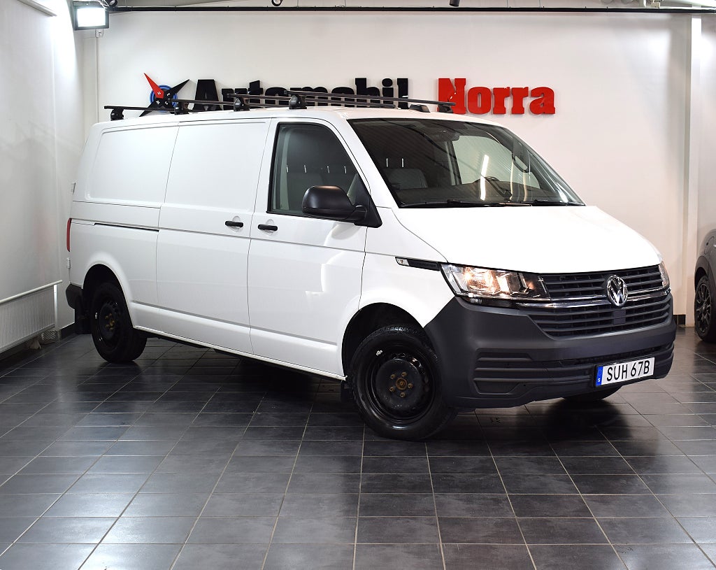 Volkswagen Transporter T30 2.0 TDI Lång 3-sits Drag/PDC/Moms/Skinn/Webasto