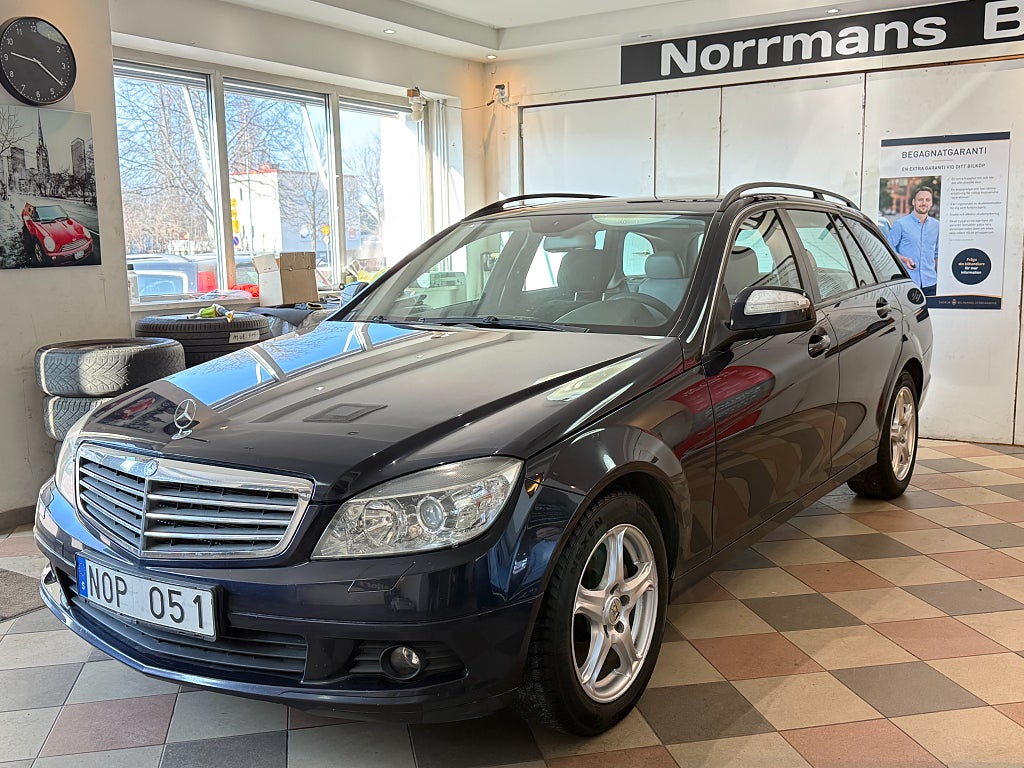 Mercedes-Benz C 200 T Kompressor 5G-Tronic Classic Nybesikt/Drag