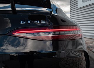 Sedan Mercedes-Benz AMG GT 23 av 25