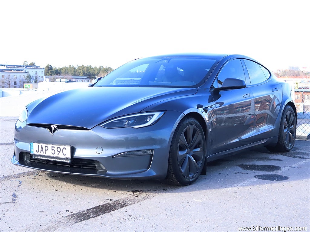 Tesla Model S Plaid AWD 1020hk 1 ägare Moms S/V-hjul