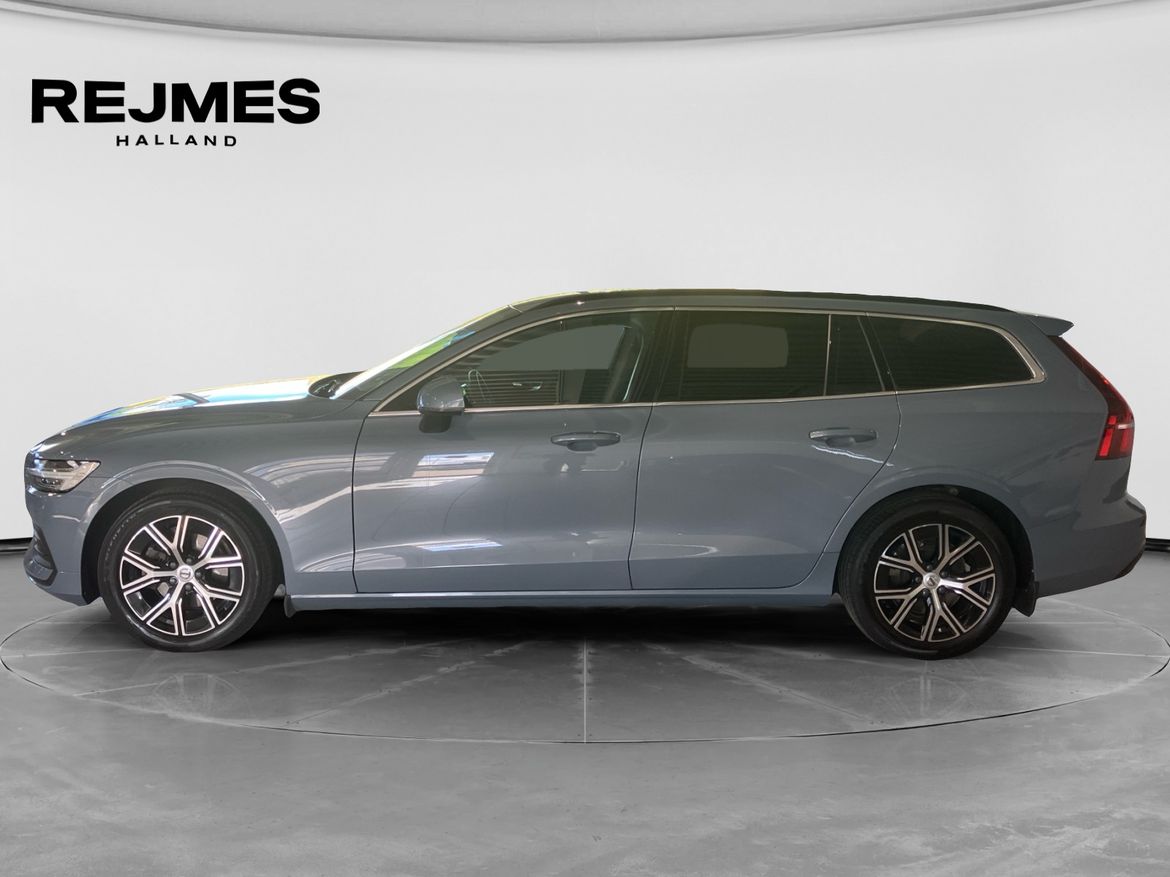 Volvo V60 B3 Bensin Core 2023, photo 3/10