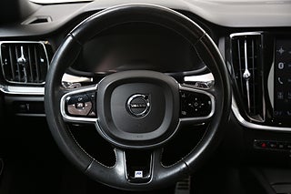 Kombi Volvo V60 16 av 31