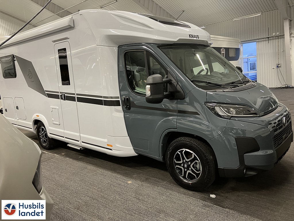 Knaus L!VE WAVE PLATINUM SELECTION 700 MEG