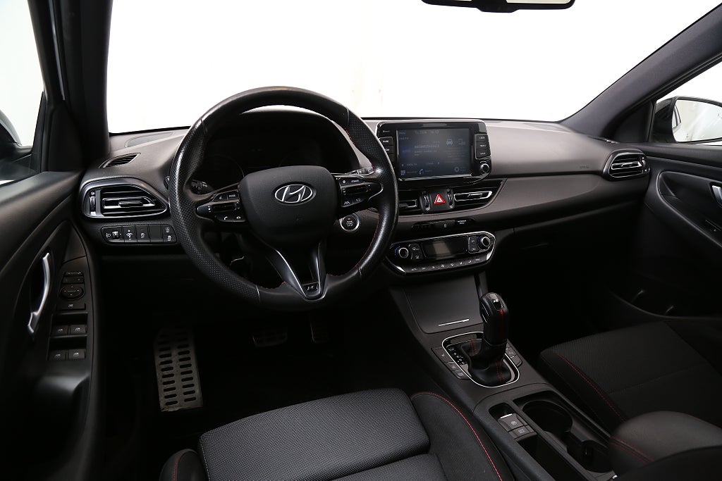 Hyundai i30 1,5 T-GDI MHEV 159hk N-Line Aut Kamera CarPlay Keyless 2021