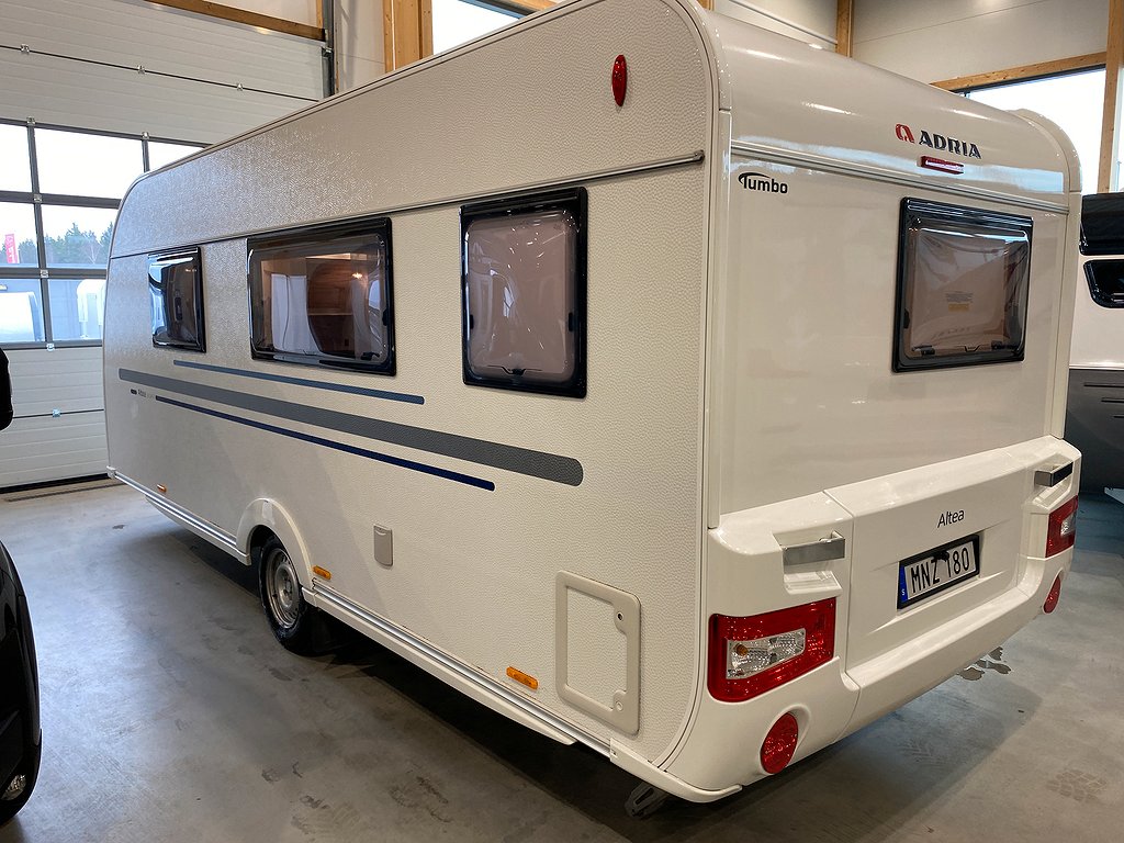 Adria Altea 542 PH / B-körkort / Markis / Queens-bed / Sittgrupp - Adria