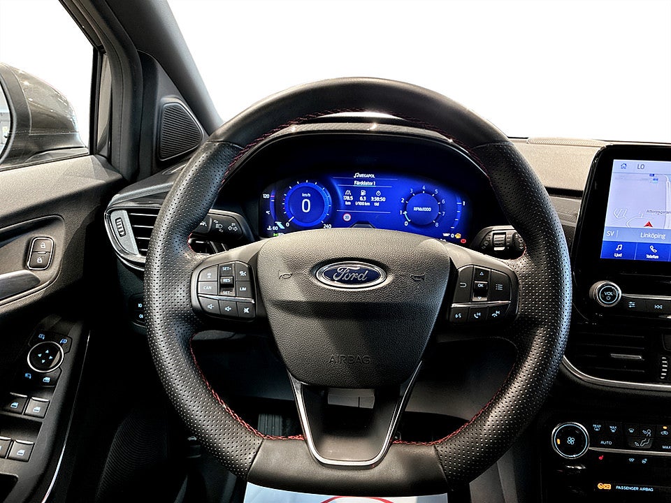 Bild på Ford Puma ST line 1.0 EcoBoost 125hk B-KAMERA NAVI