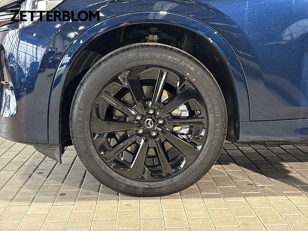 SUV Mazda CX-80 13 av 26