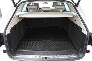 Kombi Skoda Superb 26 av 27