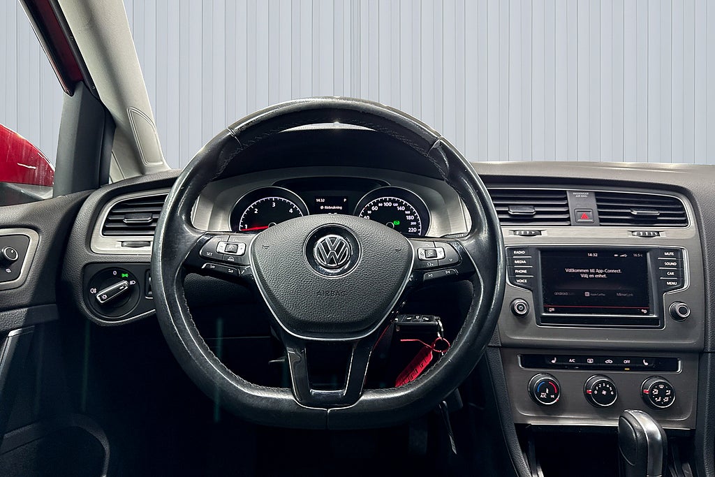 Volkswagen Golf 2016