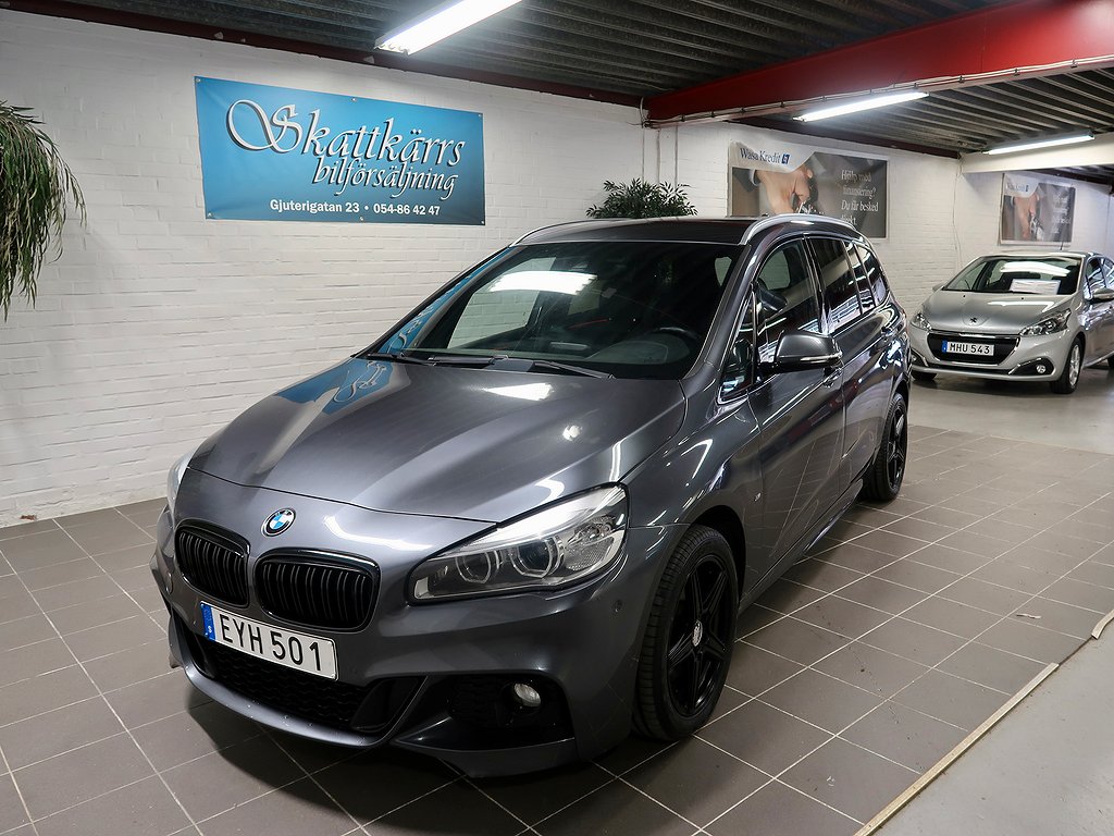 BMW 218 d Gran Tourer Steptronic M Sport 7 sits Drag Navi 