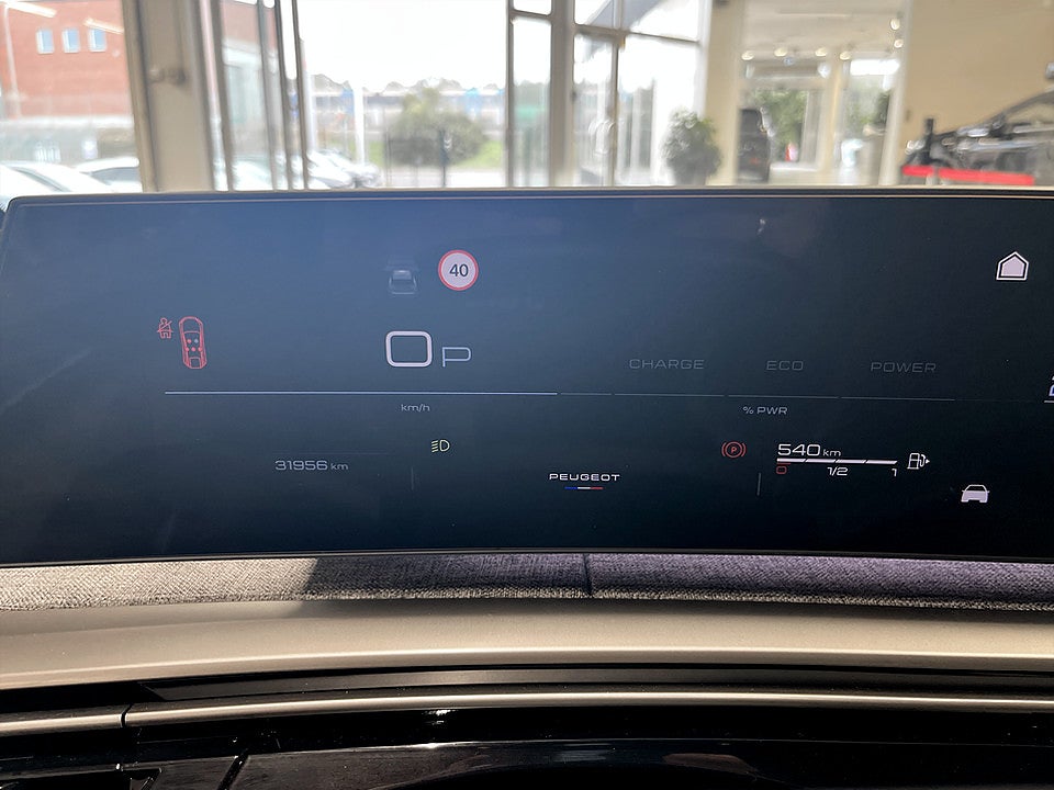 Bild på Peugeot 3008 GT Hybrid 145hk Aut B-KAMERA CARPLAY