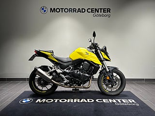 Honda CB750 Hornet / Helsystem/ Handtagsvärme /Quickshifter /Räntefri