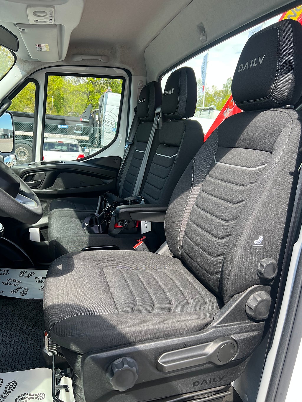 Iveco Daily 72C18 A8 Kranbil Palfinger Kran Fullutrustad