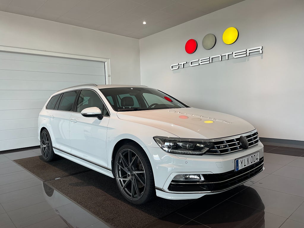 Volkswagen Passat Sportscombi R line 2.0 4M GTR Massage Värmare DCC 280hk