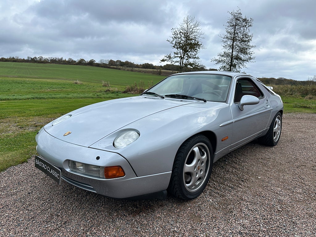 Porsche 928 GTS Automat Svensksåld Byte
