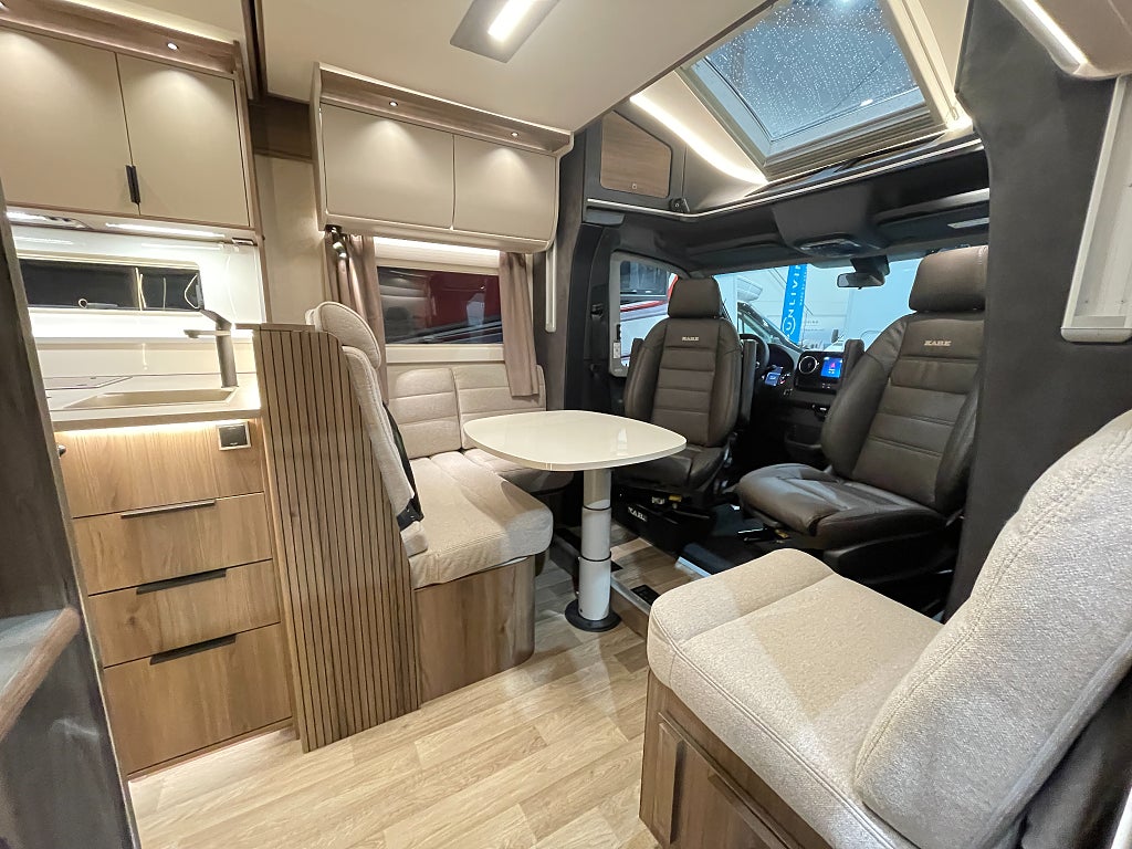 Kabe TMX 810 LGB /5 bältad/Mercedes 170hk/ALDE/Taksäng - Kabe