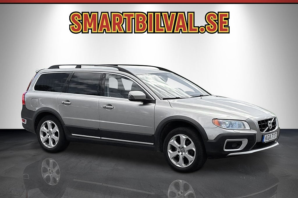 Volvo XC70 D5 AWD Summum Aut DVD Drag Skinn Värmare