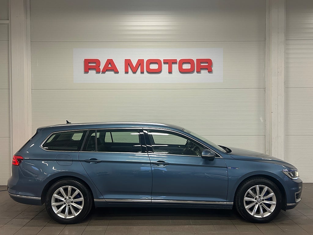 Volkswagen Passat SC GTE 218hk Plug-In |Drag|Värmare|Kamera| 2018