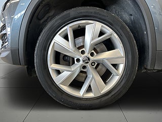 Skoda Kodiaq 7-Sits 2.0 TDI SCR 4×4 Businessline S&V-däck/Dvärm/Drag – bild 14