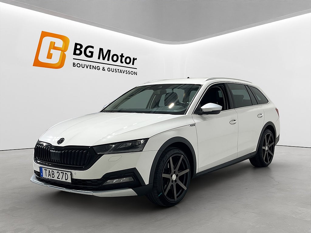 Skoda Octavia Scout 2.0 TDI Drag/Värmare/B-kamera