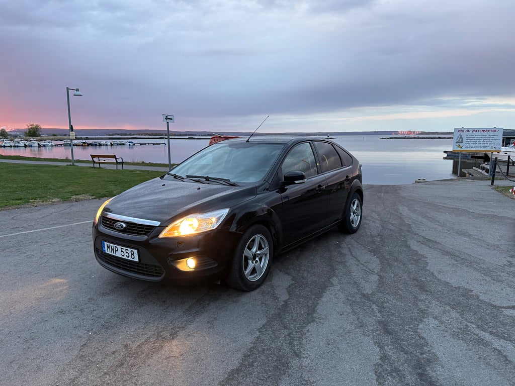 Ford Focus  1.6  Diesel TDCi Platinum  5Dörras 