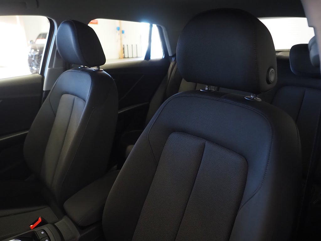 Audi Q2 35 TFSI 150hk S-Tronic | Backkamera | Låga mil | 2023