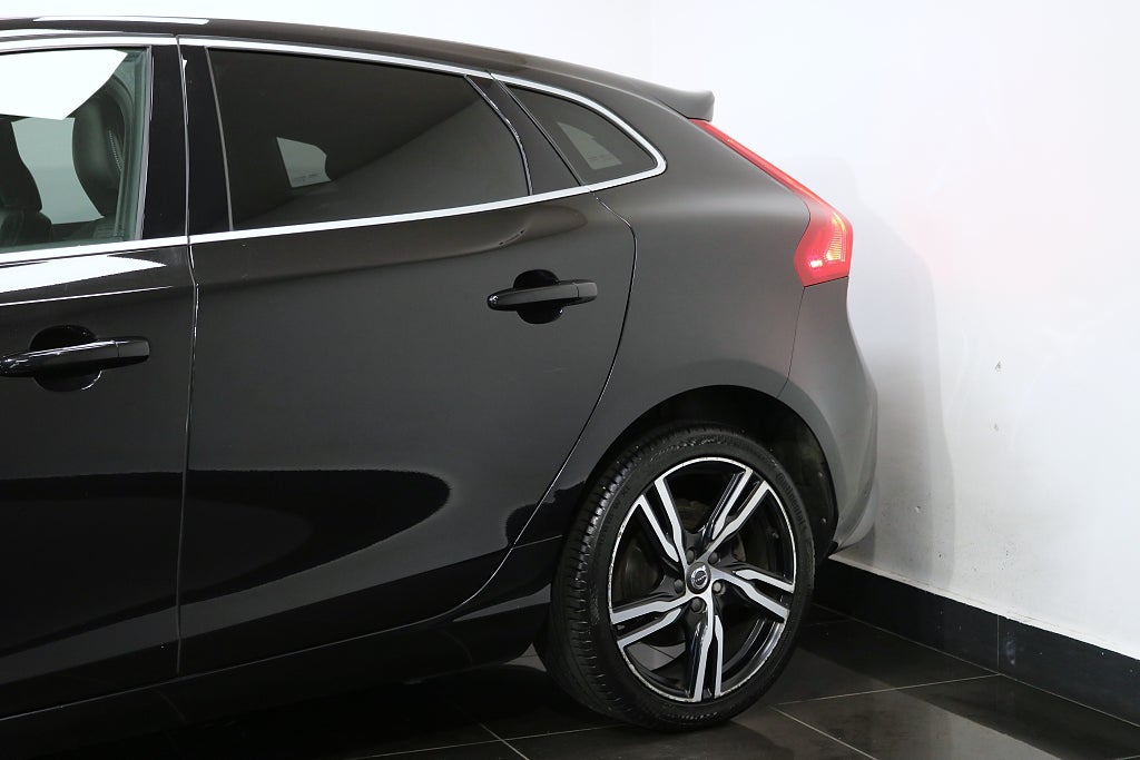 Volvo V40 2018 - miniatyr 22