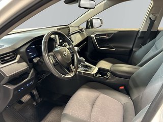 Toyota RAV4 Hybrid AWD-i E-CVT Värmare Kamera Psens S&V-däck