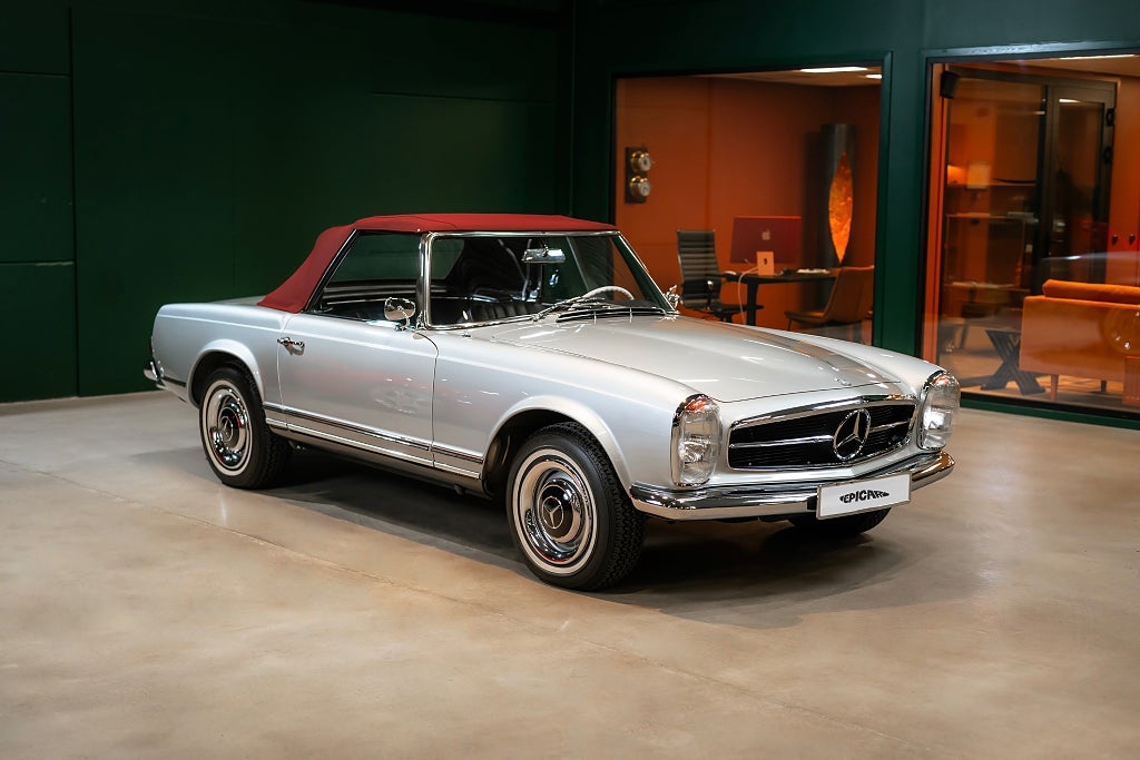 Mercedes-Benz 230 SL Pagoda / Totalrenoverad