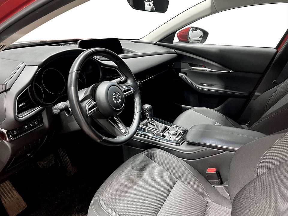 Bild på Mazda CX-30 Sky 2.0 e-SKYACTIV-G 150hk Aut DRAG
