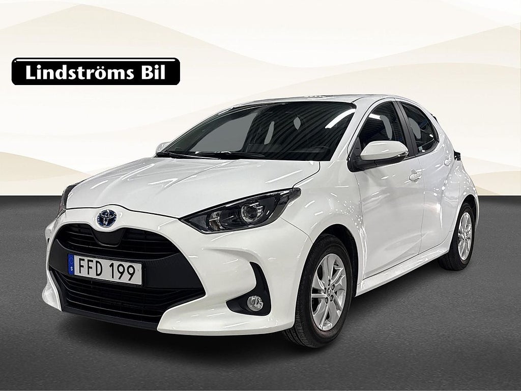 Toyota Yaris 1,5 HYBRID 5D V-hjul