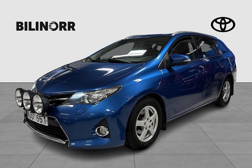 Toyota Auris Touring Sports 1.4 D-4D DPF MAN ACTIVE