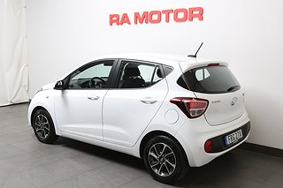Halvkombi Hyundai i10 4 av 20